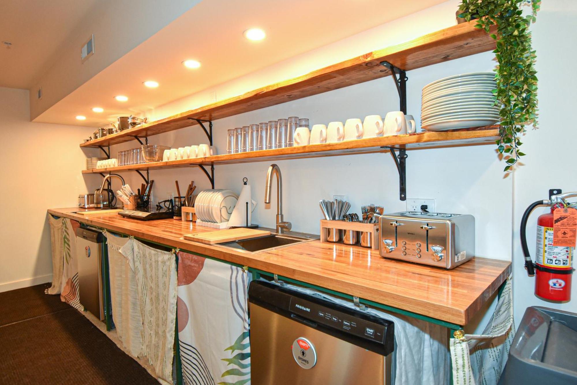 Caravan Hostel Dc Washington Extérieur photo